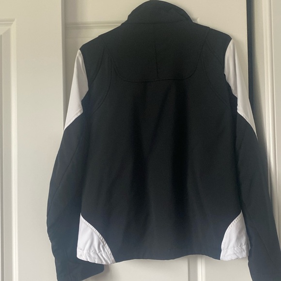 Women’s Brooks Brothers Prosport coat - Picture 7 of 11